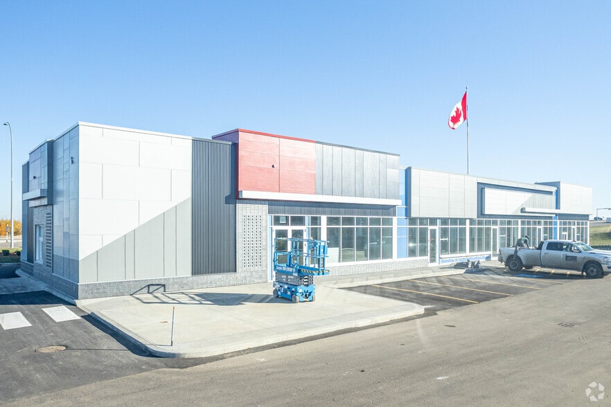 20412 118A Ave NW, Edmonton, AB for lease - Primary Photo - Image 2 of 5