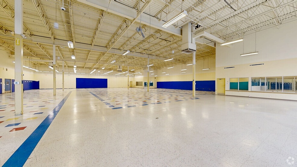 7000 S Redwood Rd, West Jordan, UT for lease - Matterport 3D Scan - Image 3 of 11