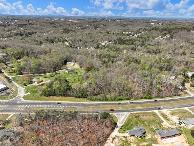 3824 Winder Hwy, Flowery Branch, GA for sale - Building Photo - Image 3 of 24