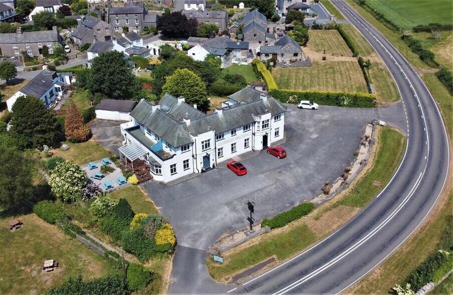 Coast Rd, Ulverston à vendre - Photo du bâtiment - Image 1 de 6