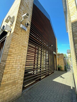 More details for Pooley Dr, London - Office for Lease