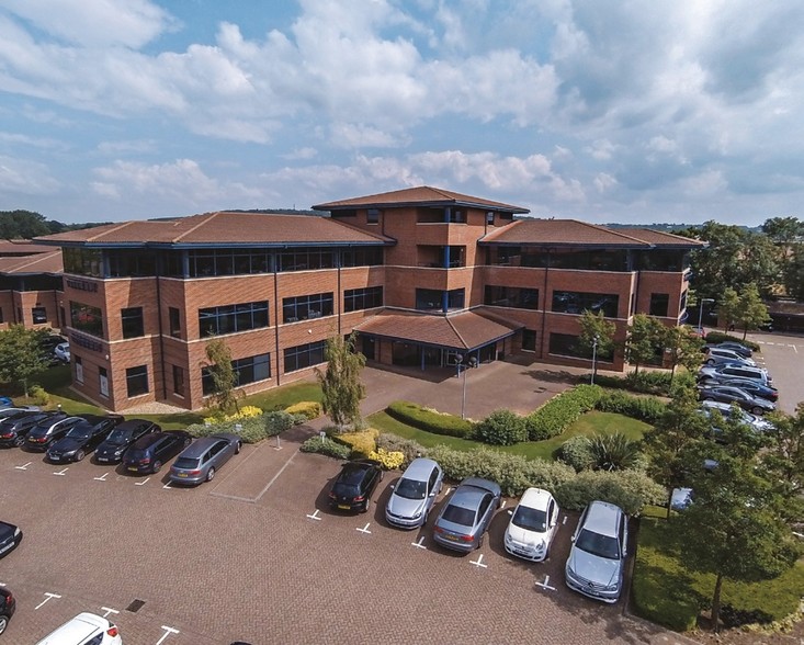 71-87 Caldecotte Lake Dr, Milton Keynes for lease - Building Photo - Image 1 of 7