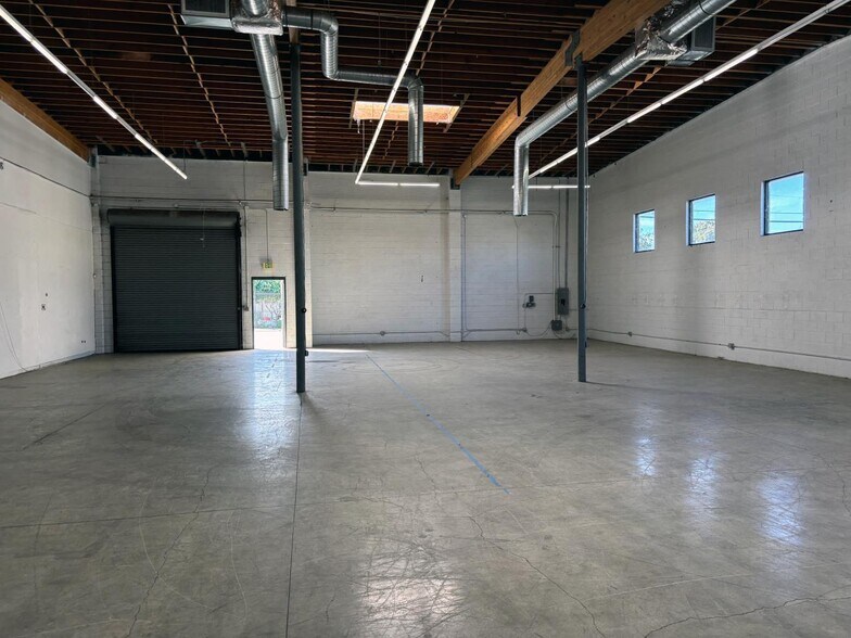3816-3822 W Jefferson Blvd, Los Angeles, CA à louer - Photo du bâtiment - Image 1 de 2