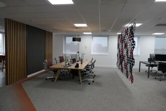 Victoria St, Windsor à louer Photo intérieure- Image 2 de 9