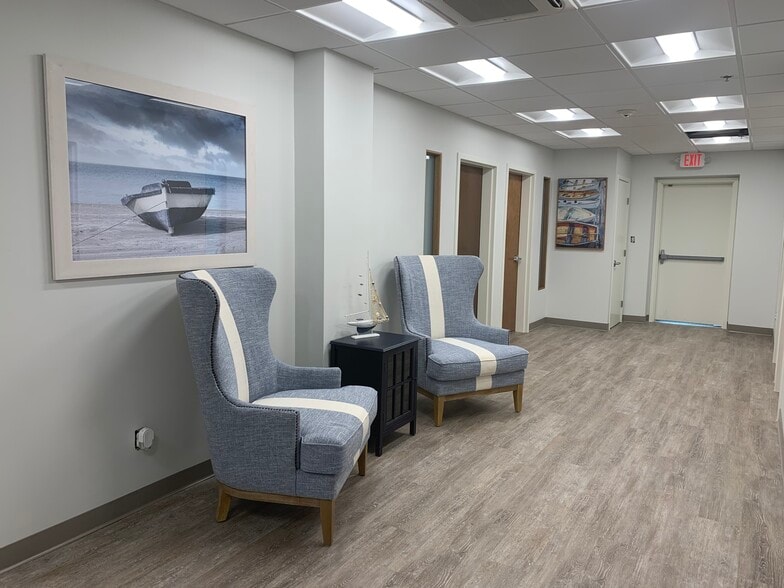 3 Cherry St, Newburyport, MA à louer - Photo intérieure - Image 3 de 11