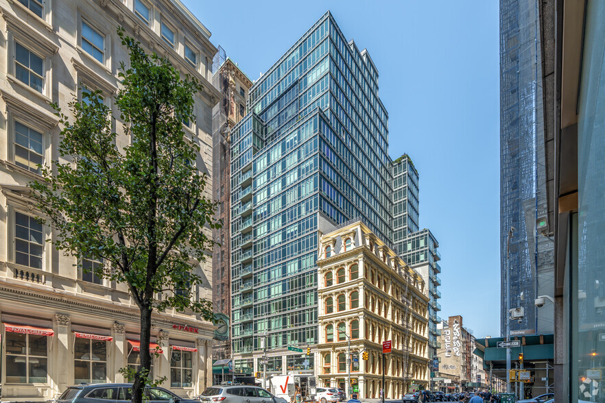 281 Broadway, New York, NY for lease - Building Photo - Image 2 of 14