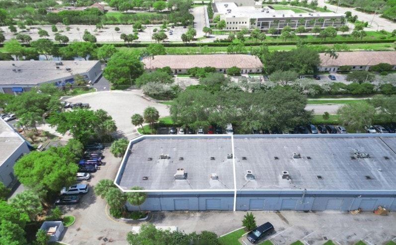 10269 NW 46th St, Sunrise, FL à vendre - Photo du bâtiment - Image 2 de 9