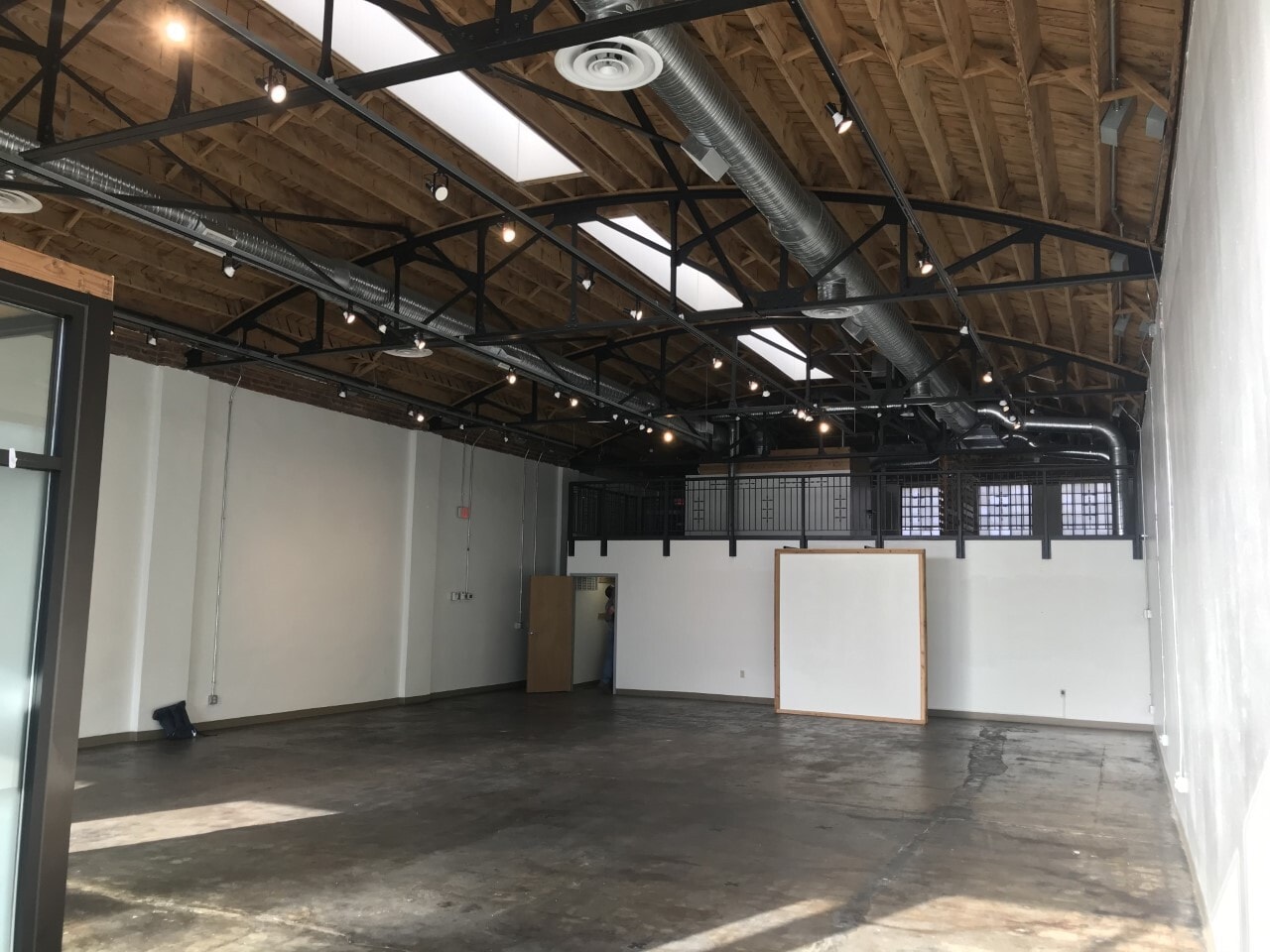 1708 Baltimore Ave, Kansas City, MO à louer Photo intérieure- Image 1 de 11