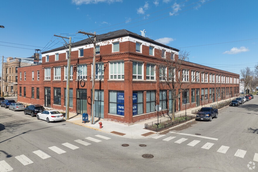 1400-1416 W Fulton St, Chicago, IL for lease - Building Photo - Image 2 of 7