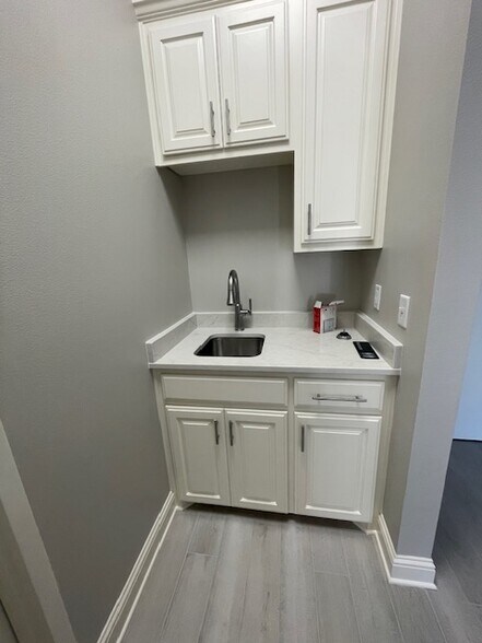 4859 Shed Rd, Bossier City, LA à louer - Photo intérieure - Image 3 de 17