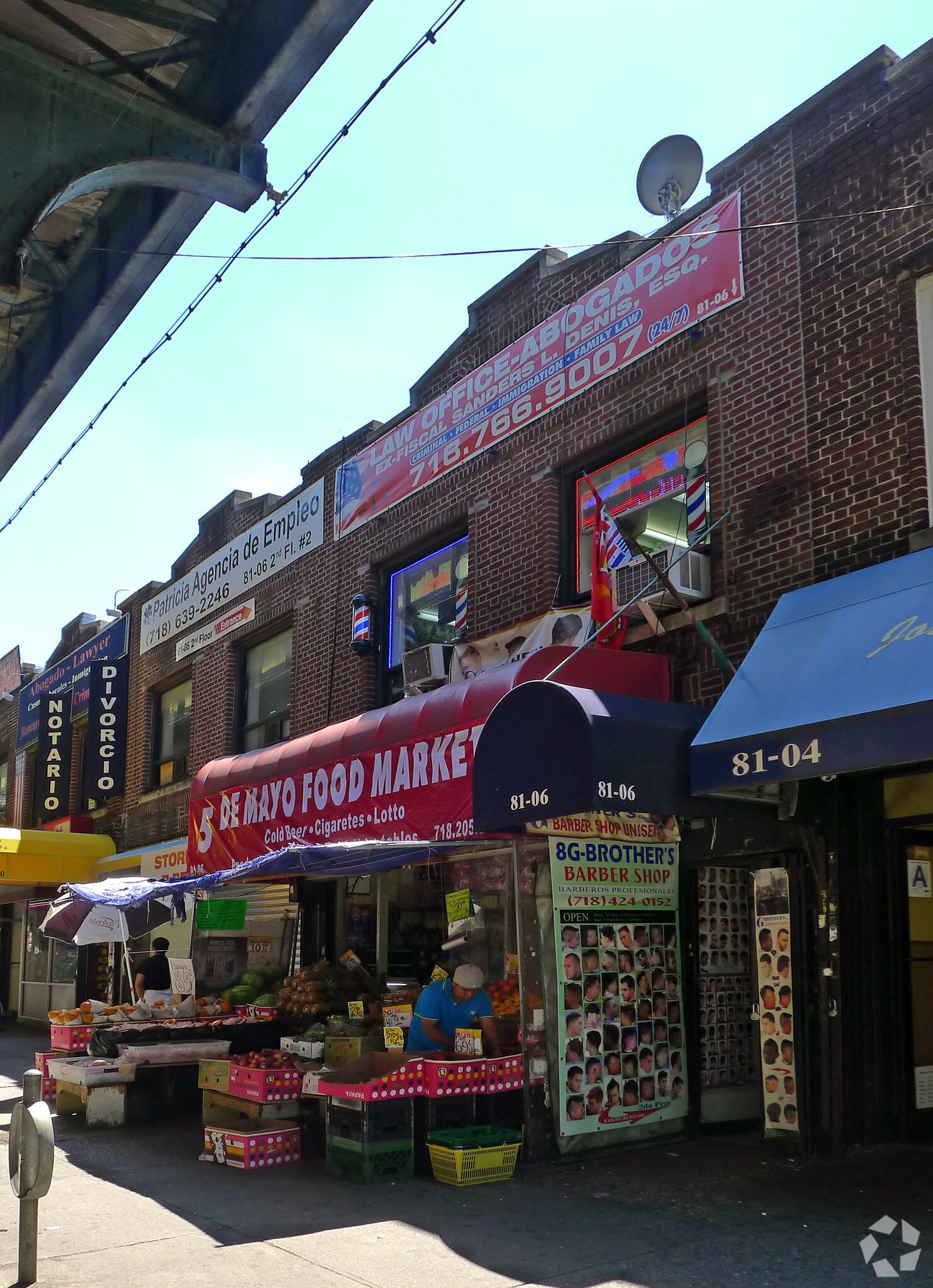 81-06-81-08 Roosevelt Ave, Jackson Heights, NY for lease Primary Photo- Image 1 of 13