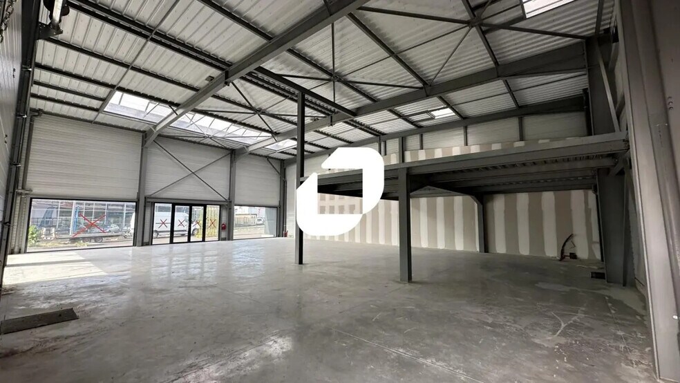 2 Rue De L'Artisanat, Obernai for lease - Interior Photo - Image 2 of 9