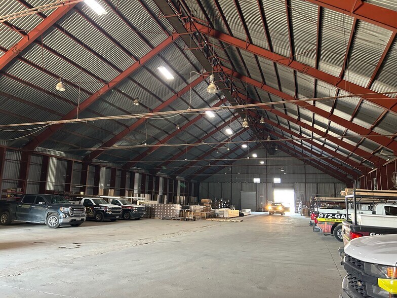 1208 Avenue ave, Plano, TX à louer - Photo intérieure - Image 1 de 9