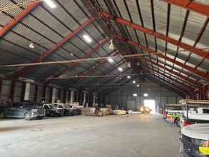 1208 Avenue ave, Plano, TX for lease Interior Photo- Image 1 of 9