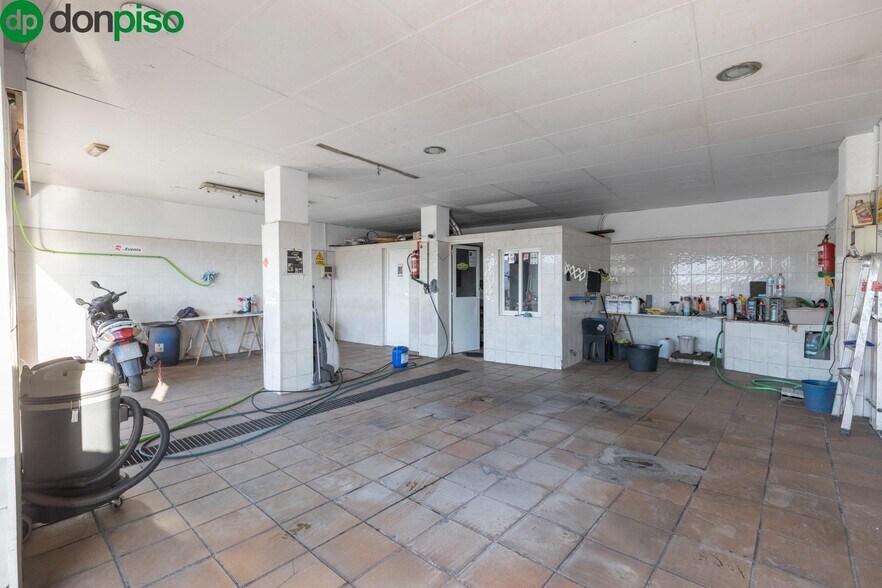 Camino Nuevo de la Cueva, 4, Maracena, Granada à vendre - Photo du bâtiment - Image 2 de 20