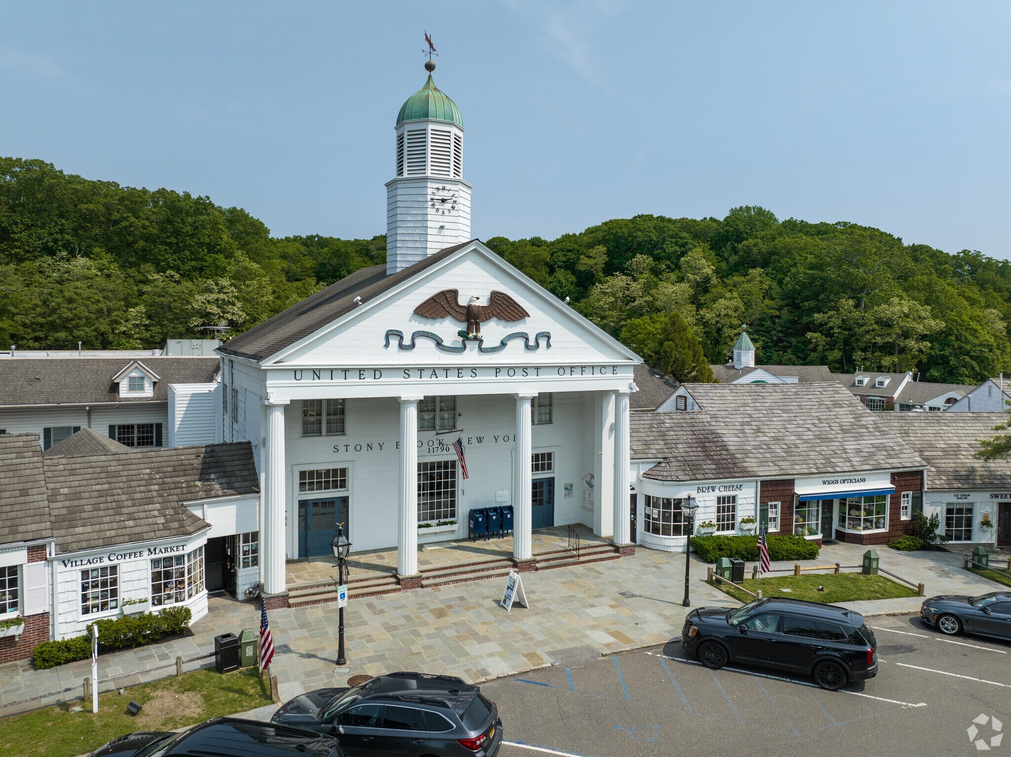 97-147 Main St, Stony Brook, NY à vendre Photo du bâtiment- Image 1 de 1
