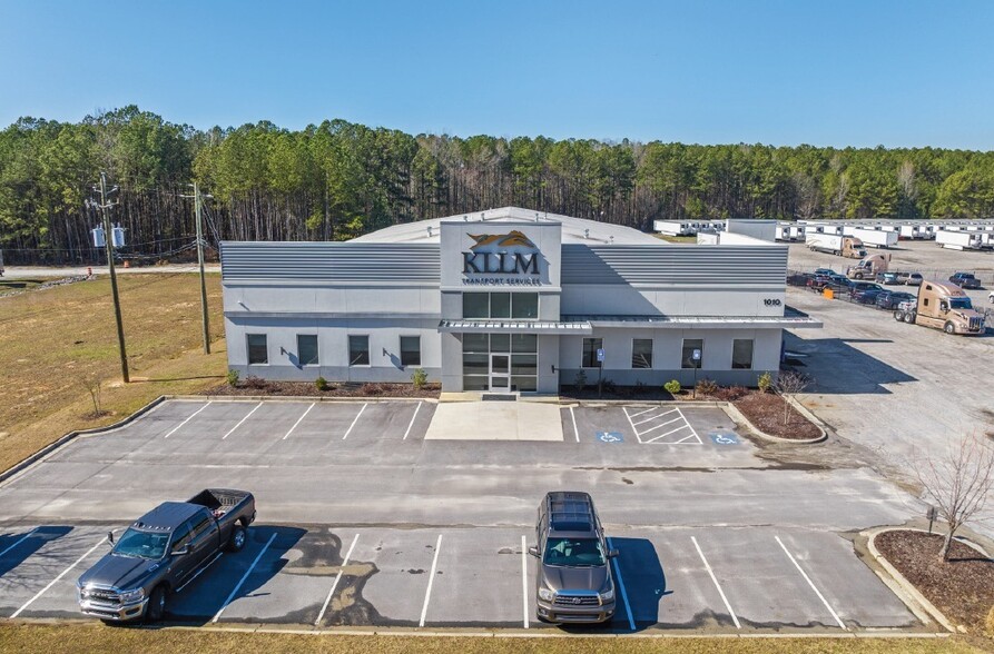 1010 Citizens Pky, Morrow, GA for lease - Building Photo - Image 1 of 9