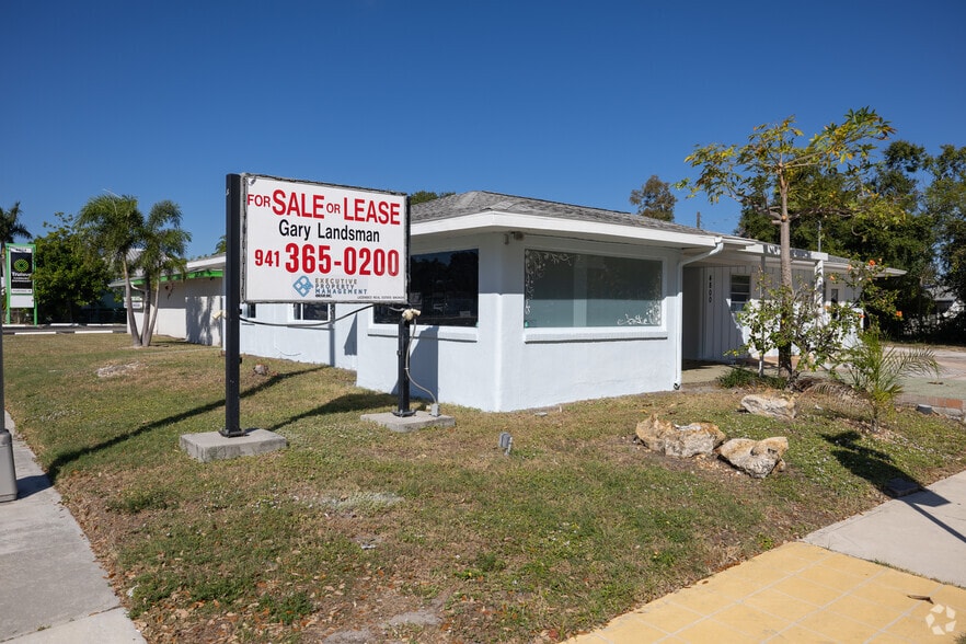 4800 Manatee Ave, Bradenton, FL for sale - Primary Photo - Image 1 of 6