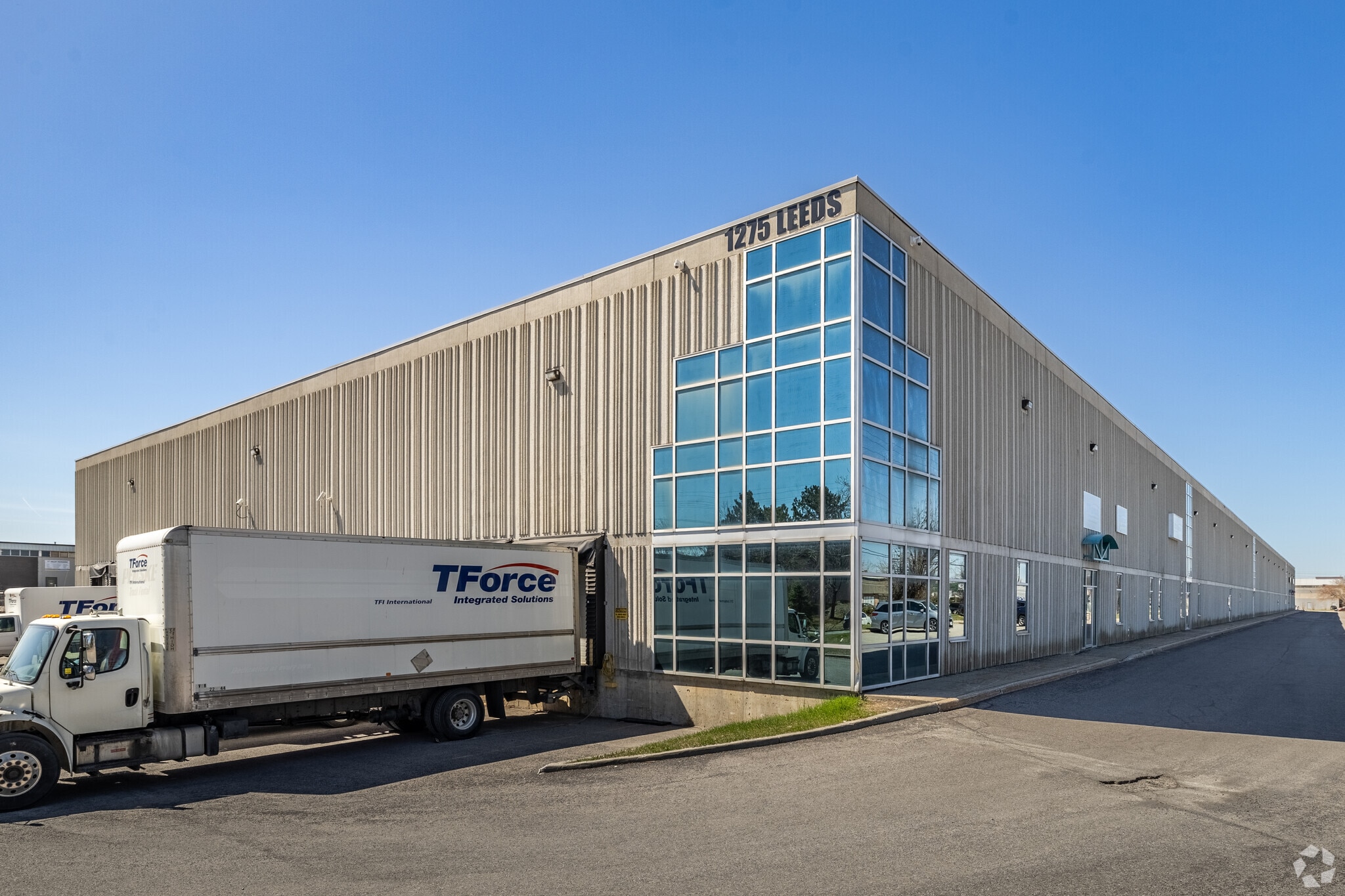 1275 Humber Pl, Ottawa, ON for lease Primary Photo- Image 1 of 4