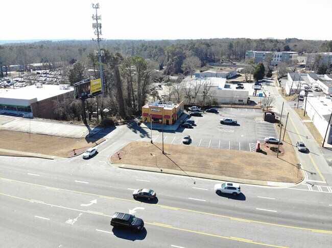 More details for 3350 S Cobb Dr SE, Smyrna, GA - Retail for Sale