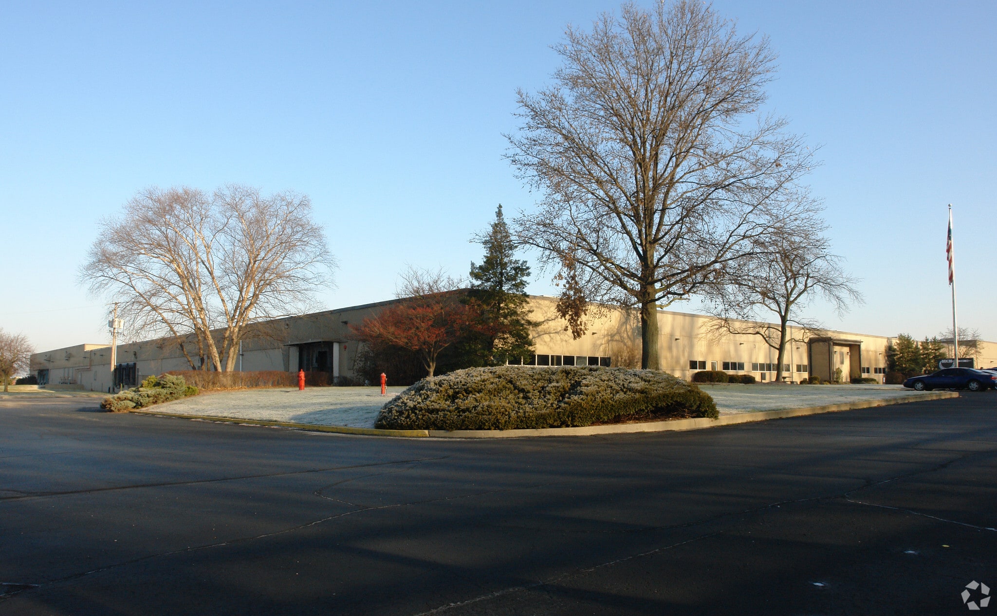 100 Technology Way, Jeffersonville, IN for lease Primary Photo- Image 1 of 14