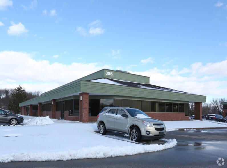 355 Business Center Dr, Horsham Township, PA à vendre - Photo principale - Image 1 de 12