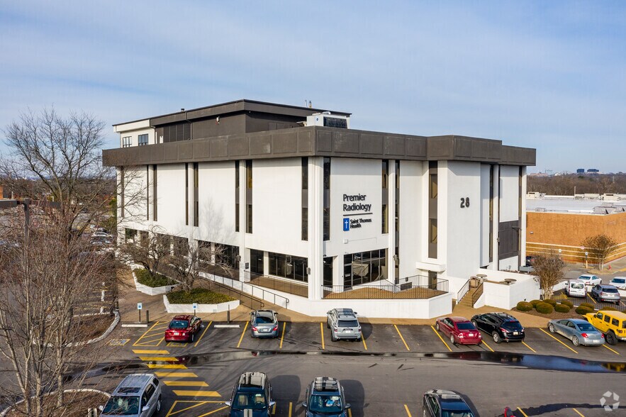 28 White Bridge Rd, Nashville, TN à louer - Photo du bâtiment - Image 1 de 12