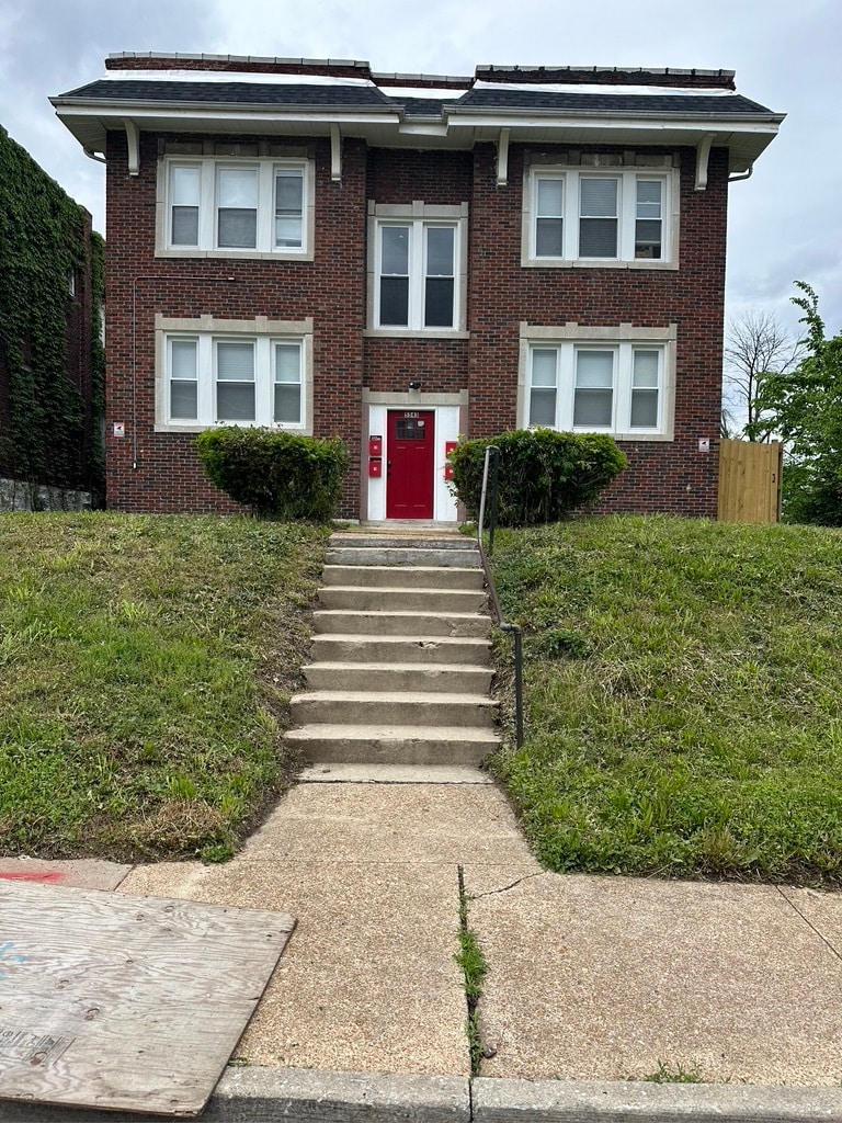 5343 Vernon Ave, Saint Louis, MO for sale Primary Photo- Image 1 of 3