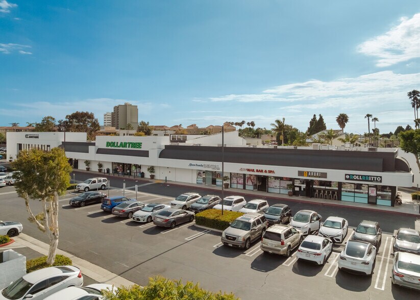 18581-18631 Beach Blvd, Huntington Beach, CA à louer - Photo du bâtiment - Image 2 de 37