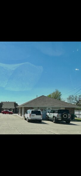 8801 S Olie Ave, Oklahoma City, OK for lease - Building Photo - Image 3 of 4