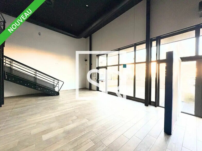 Retail in Aubière for lease - Building Photo - Image 3 of 10