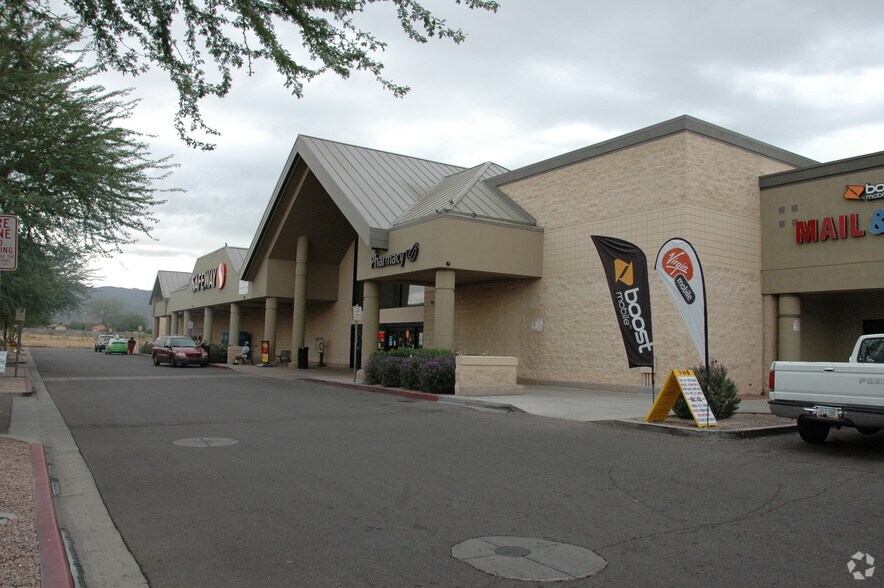 6202 E Southern Ave, Phoenix, AZ à louer - Photo du bâtiment - Image 2 de 12