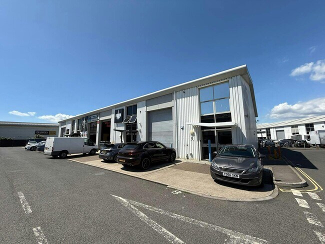 Plus de détails pour Rodney Rd, Southsea - Industriel à louer