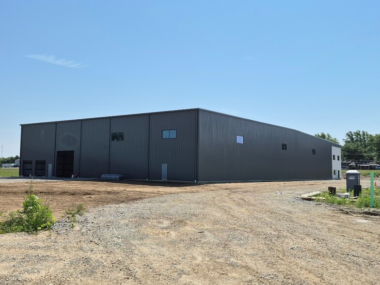 6 Ringle Ave, Wabash, IN for lease - Building Photo - Image 2 of 6