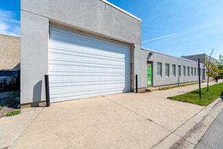 Plus de détails pour 2650 W Fulton St, Chicago, IL - Local d'activités à louer