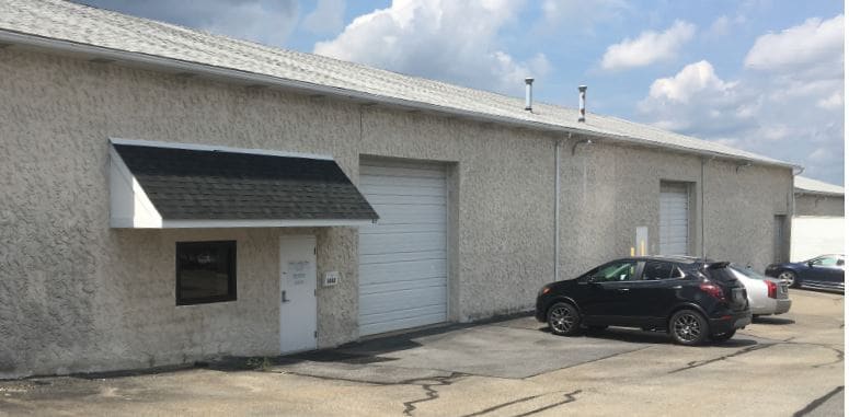 1018-1056 N Irving, Allentown, PA for lease - Primary Photo - Image 1 of 1