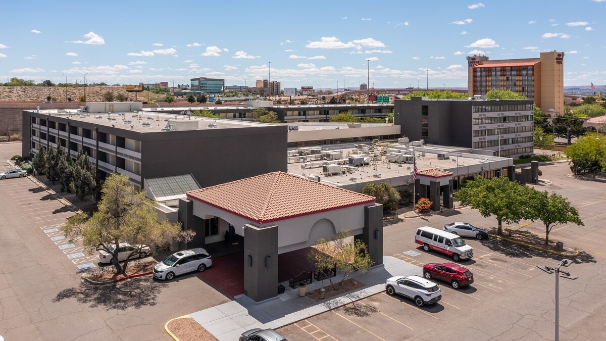 2020 Menaul Blvd NE, Albuquerque, NM for sale Building Photo- Image 1 of 6