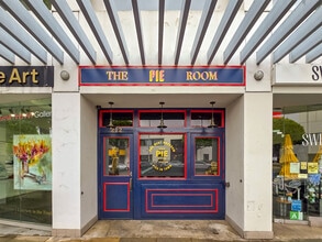 208-214 S Beverly Dr, Beverly Hills, CA for lease Building Photo- Image 1 of 1