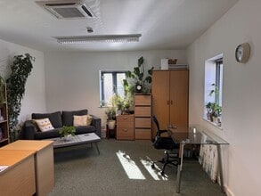 Wycke Hill, Maldon for lease Interior Photo- Image 2 of 3