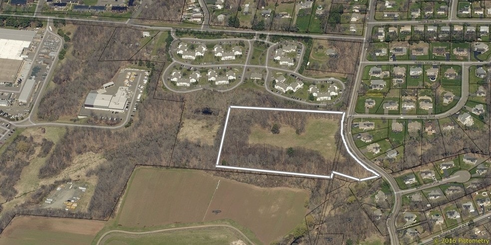 Deming Road & Cobey Rd, Berlin, CT à vendre - Photo du bâtiment - Image 1 de 1