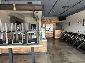 3245 W Ray Rd, Chandler, AZ à louer Photo du bâtiment- Image 2 de 2