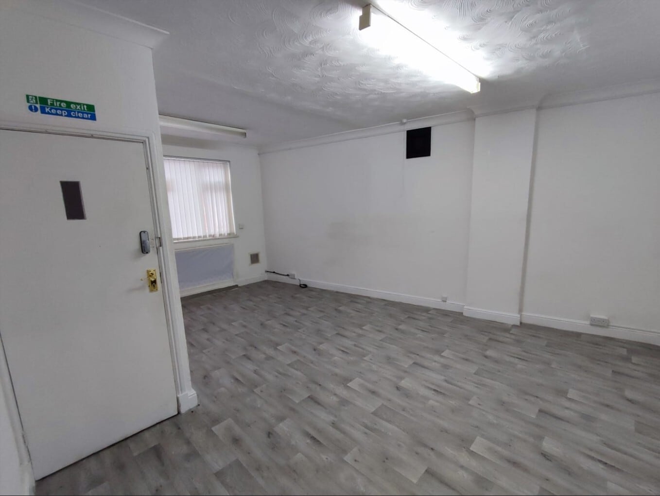 51 Victoria Rd N, Leicester for lease Interior Photo- Image 1 of 18