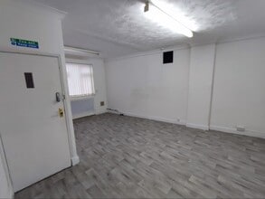 51 Victoria Rd N, Leicester for lease Interior Photo- Image 1 of 18