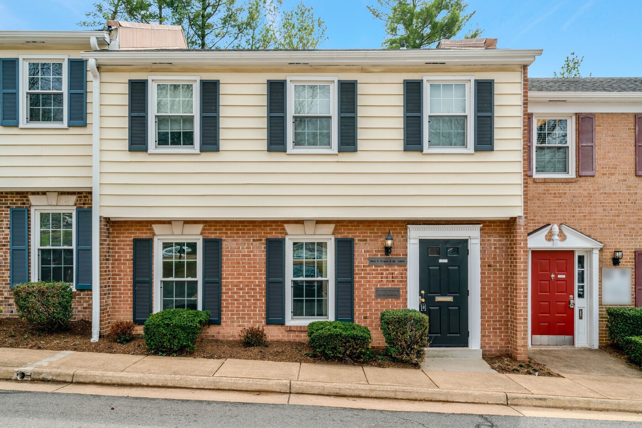 7297 US-29, Falls Church, VA à vendre Photo principale- Image 1 de 28