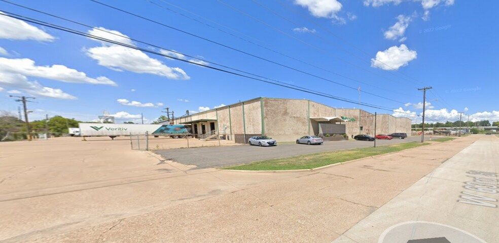 222 W 63rd St, Shreveport, LA à louer - Photo du bâtiment - Image 1 de 7