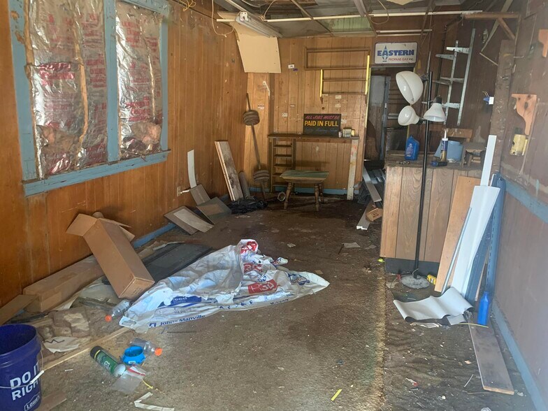 47 Hanson St, Rochester, NH à vendre - Photo intérieure - Image 2 de 19