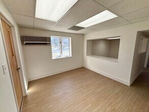 619A Dalton St, Emmaus, PA for lease Interior Photo- Image 2 of 8