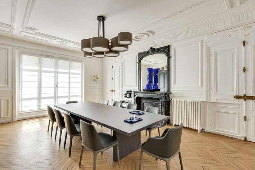 22 Rue D'Astorg, Paris à louer - Photo intérieure - Image 2 de 7