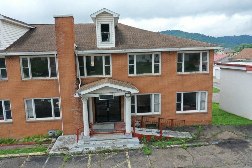 834 3rd St, New Martinsville, WV for sale - Building Photo - Image 3 of 17