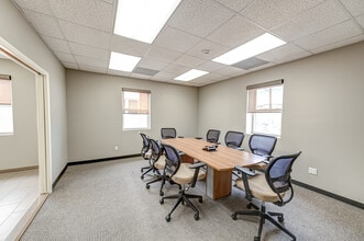 48 Elm St, Huntington, NY à louer Photo intérieure- Image 2 de 28